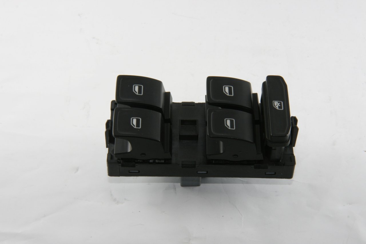 Skoda Octavia A7 Kasa Sürücü Cam Açma Düğmesi 2013-2019 5E0959857