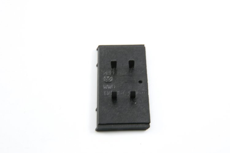 Kalorifer Üst Izgarası Orta Kapak 1J0857474B 1J0857474B1QA -D