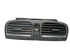 VW Golf 6 Havalandırma Izgarası Orta Jetta 5K0819728M A-K-N VAL