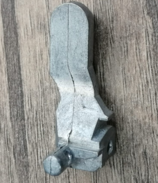 Seat Leon Toledo 1M 1999-2004 Bagaj Açma Kolu Kilidi Damağı 1M5827561E 1M5827561C 1M5827561D 1M5827561F