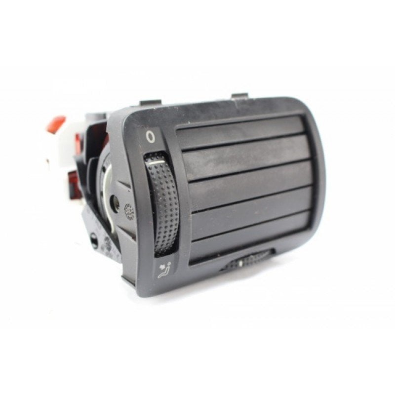 VW Passat Havalandırma Izgarası Üflemesi Sağ 97-05 3B0819704D B E