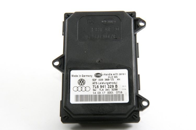 Xenon Far Beyni A3 Superb Octavia Golf Tiguan Touareg 7L6941329B
