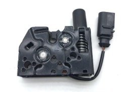 Audi Q3 Kaput Kilidi Alt Motor 2012 Sonrası  8U0823509 8U0823509A