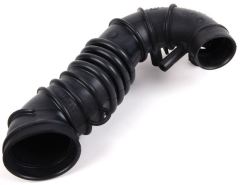 Hava Filtre Hortumu Passat Audı A4 A6 Superb 1995→ 058133356L