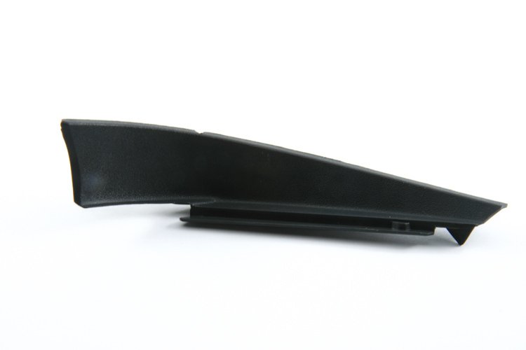 Yağmurluk Kenar Plastiği Sağ 1K5819448 [OEM]