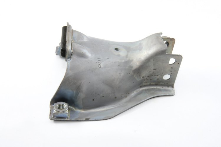 Audi Q5 A4 A5 Motor Kulağı Üst Sacı Sağ 8K0399060 [OEM]